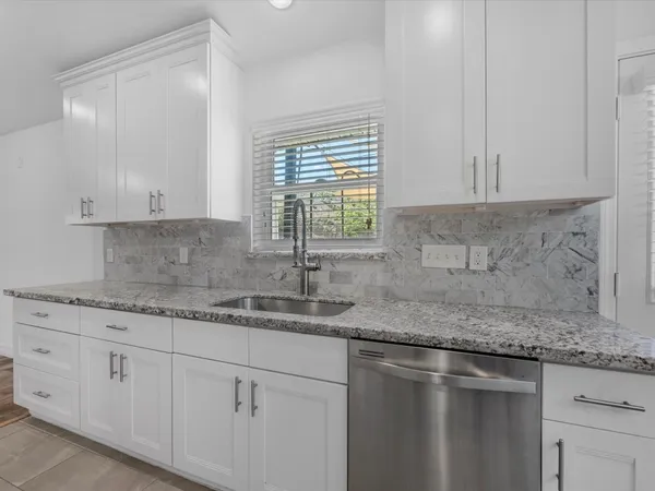 $725,000 | 1819 Millwood Drive, Houston, TX 77008