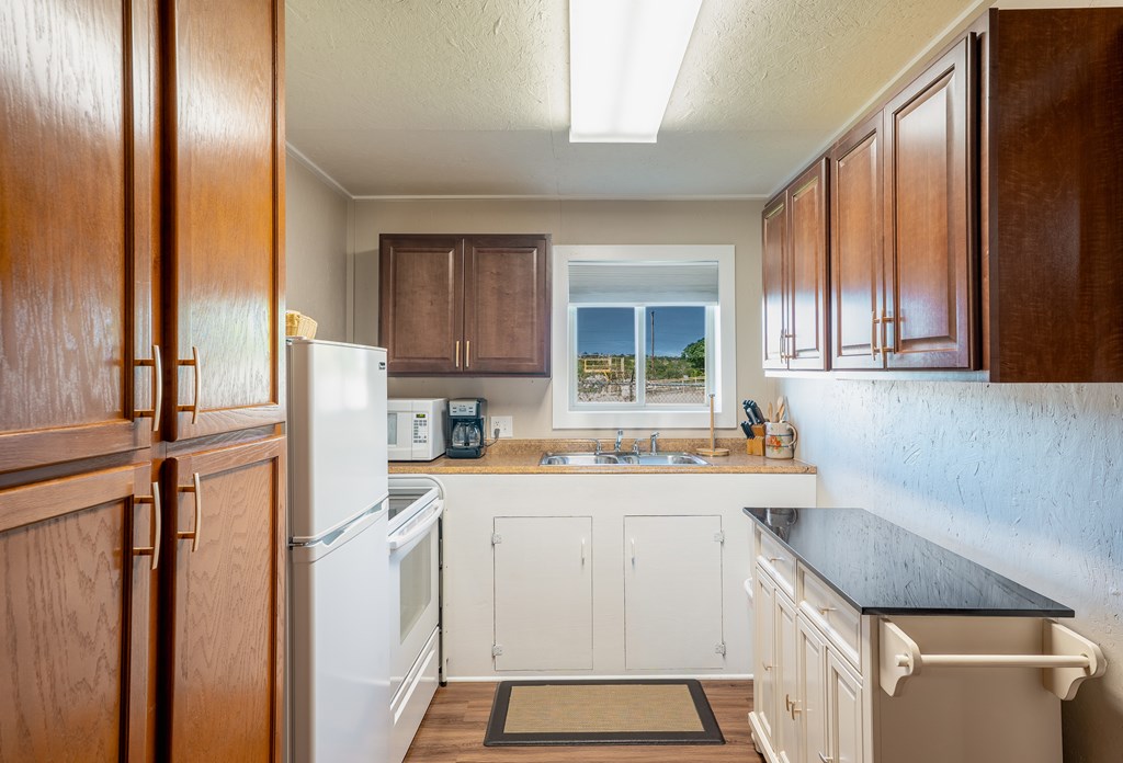 126-130 Robby Lane Kerrville, TX 78028 - Photo 58 of 76