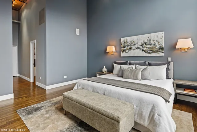 $699,000 | 758 North Larrabee Street, Unit 411, Chicago, IL 60654