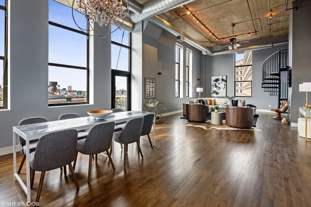 $699,000 | 758 North Larrabee Street, Unit 411, Chicago, IL 60654