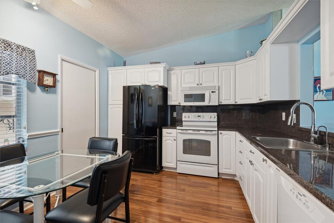 8151 Songbird Terrace, Unit 226 Boca Raton, FL 33496 - Photo 5 of 22 Photo 5