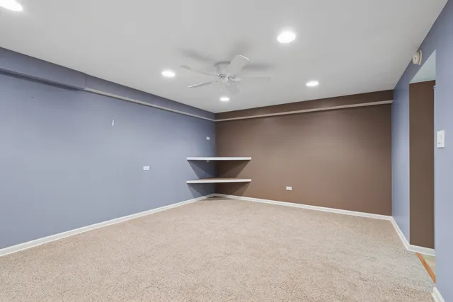 $399,900 | 10506 South Michael Drive, Palos Hills, IL 60465