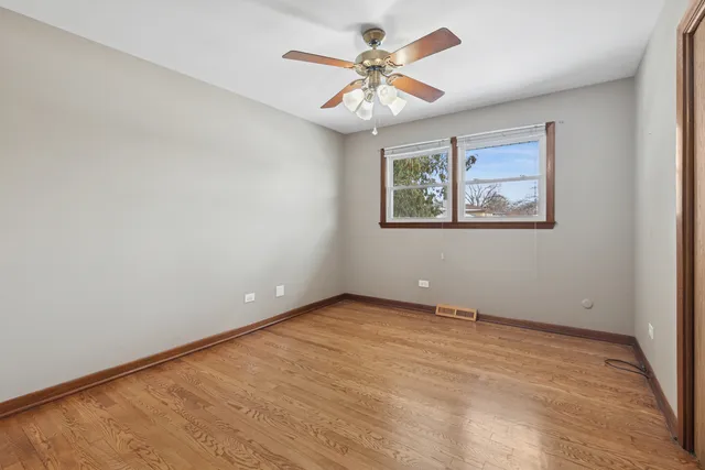 $399,900 | 10506 South Michael Drive, Palos Hills, IL 60465