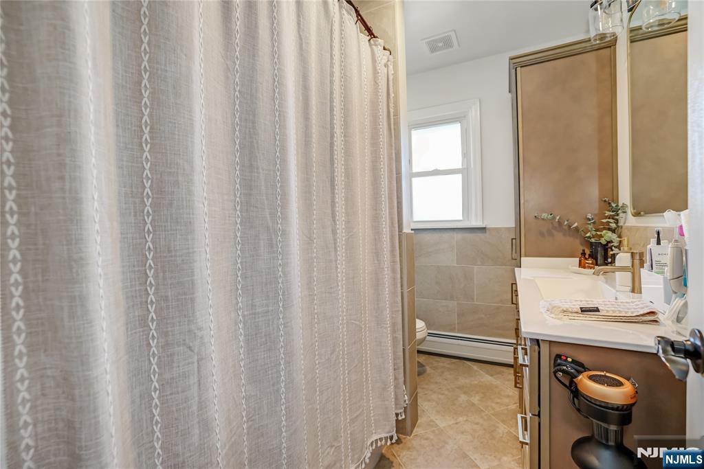 12 Maple Avenue Waldwick, NJ 07463 - Photo 13 of 46