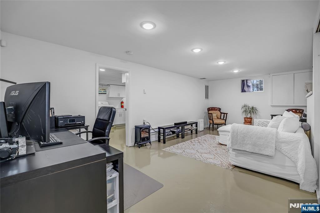 12 Maple Avenue Waldwick, NJ 07463 - Photo 19 of 46