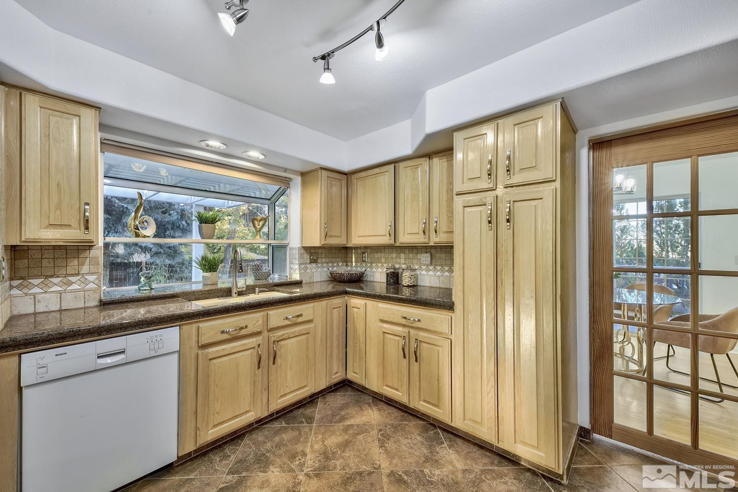 3653 Hemlock Court Reno, NV 89509 - Photo 18 of 40 Photo 18
