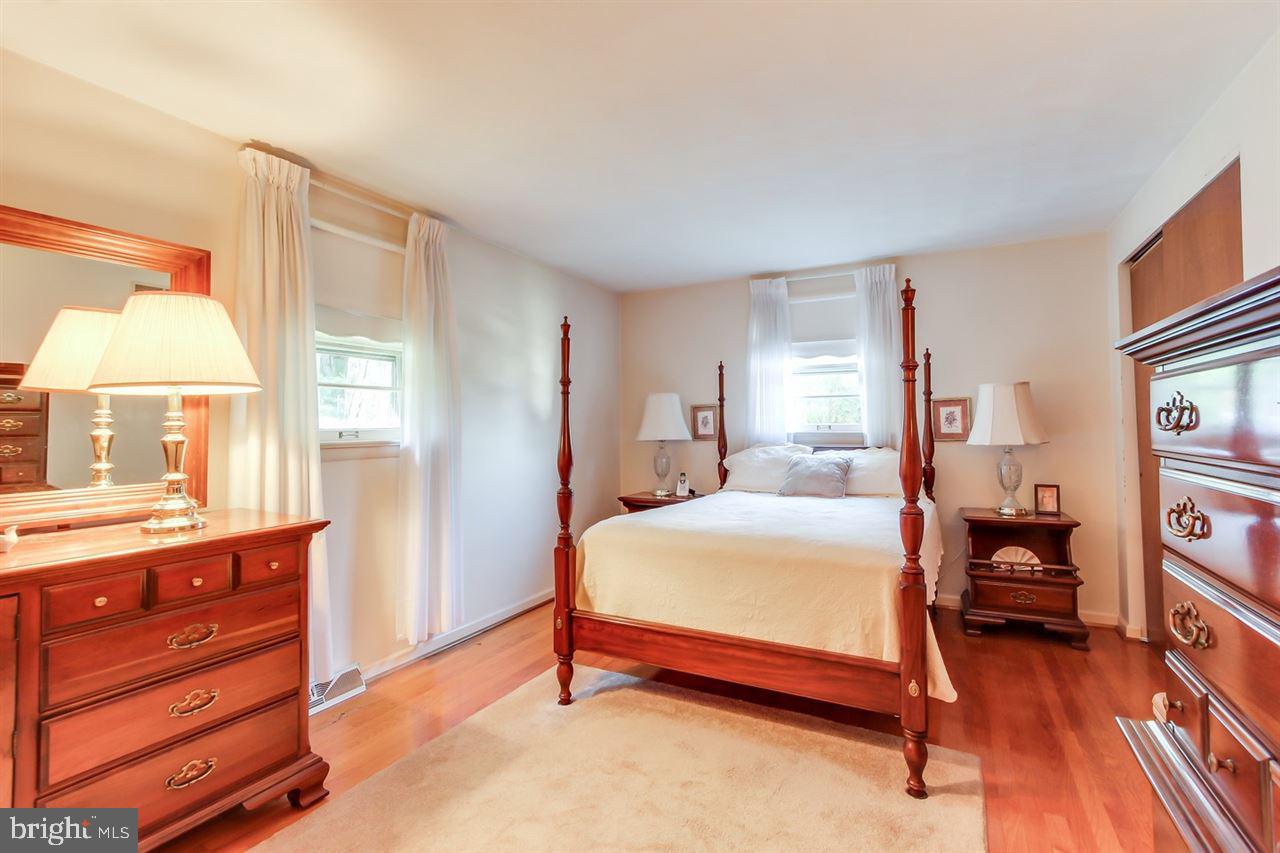 3440 Kingston Road York, PA 17402 - Photo 11 of 25 Gallery Image 11