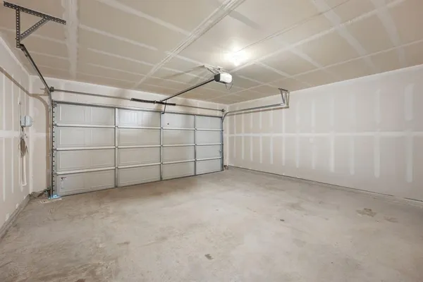 $2,095 | 15080 Red Sands Trail, Fort Worth, TX 76052