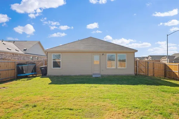 $2,095 | 15080 Red Sands Trail, Fort Worth, TX 76052