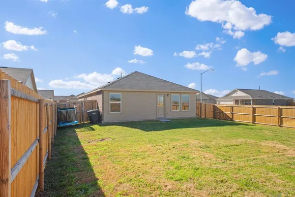 $2,095 | 15080 Red Sands Trail, Fort Worth, TX 76052