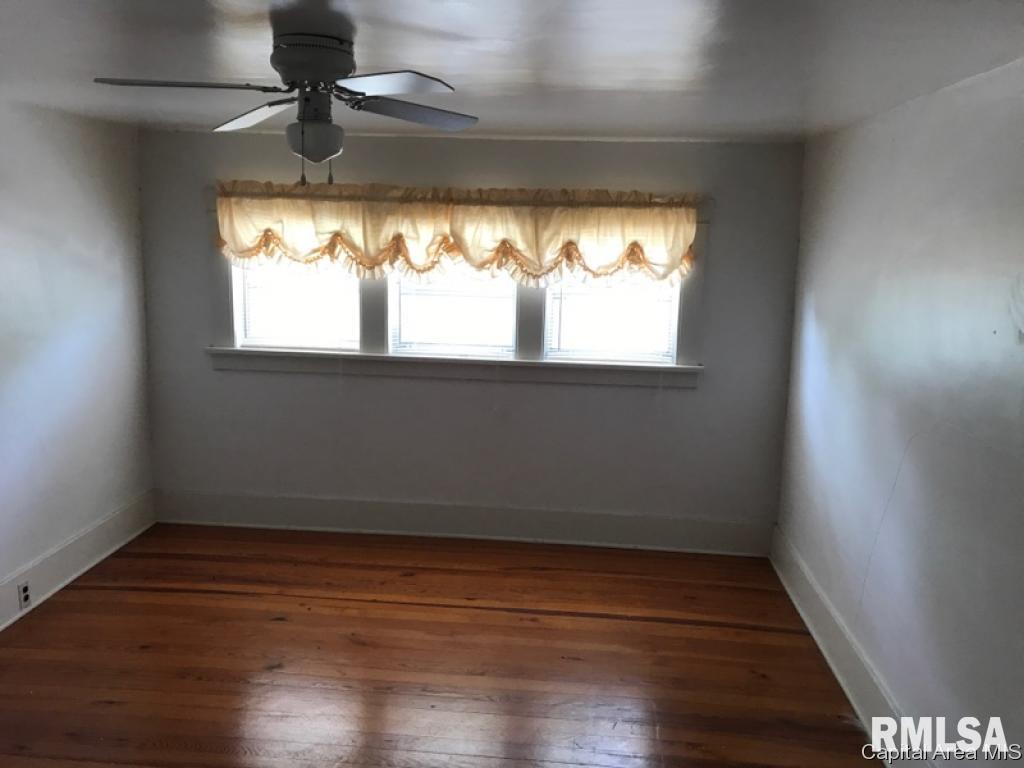 127 West Briggs Street Roodhouse, IL 62082 - Photo 11 of 14 Gallery Image 11