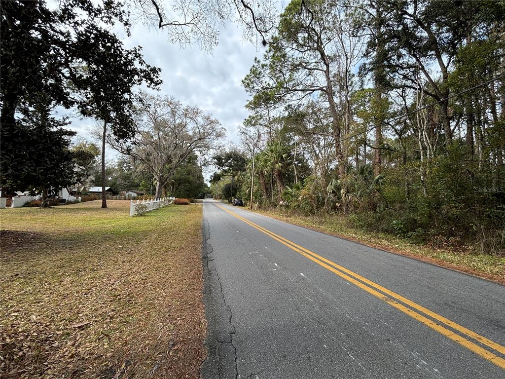 3315 South Michigan Boulevard Homosassa, FL 34448 - Photo 4 of 8