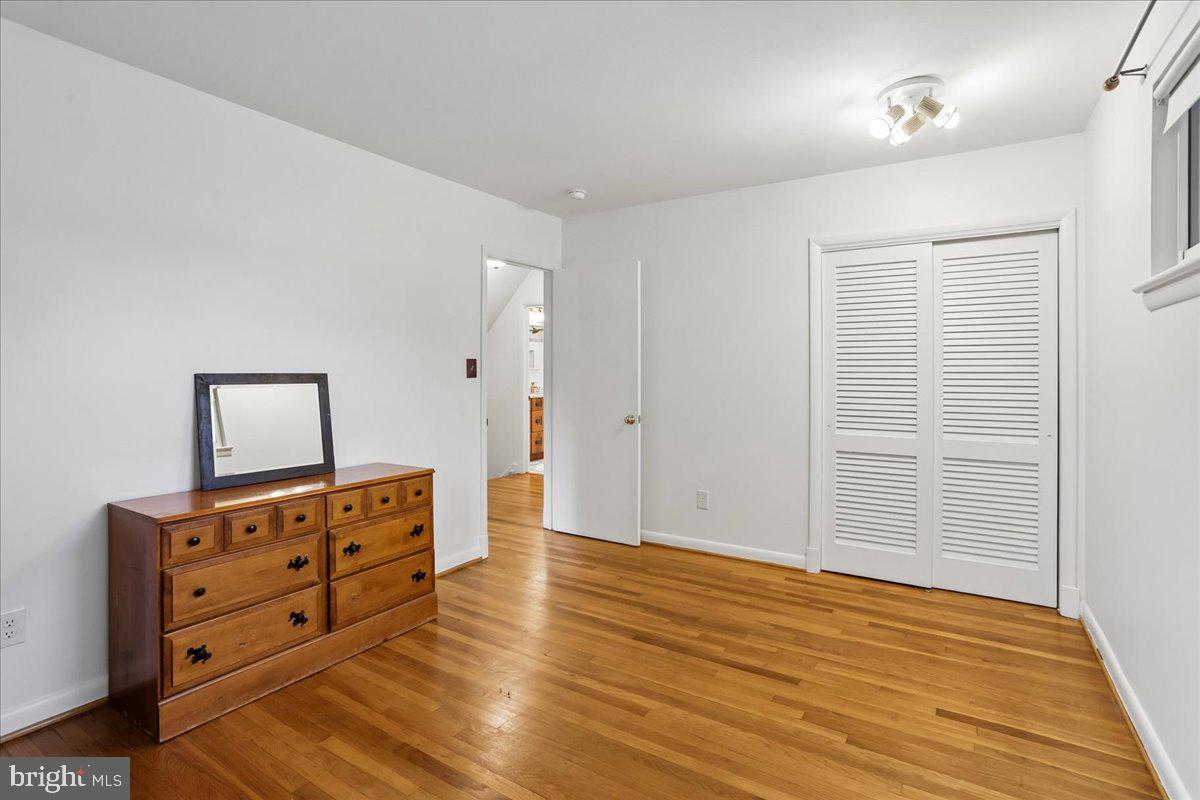 1703 Tilton Drive Silver Spring, MD 20902 - Photo 19 of 39 Bright and spacious room with charm.