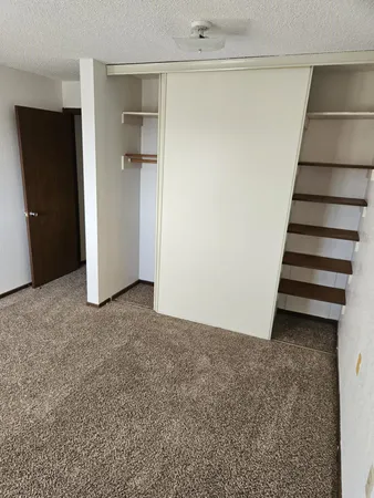 $745 | 110 1st Street North, Unit 204, Evansville, MN 56326