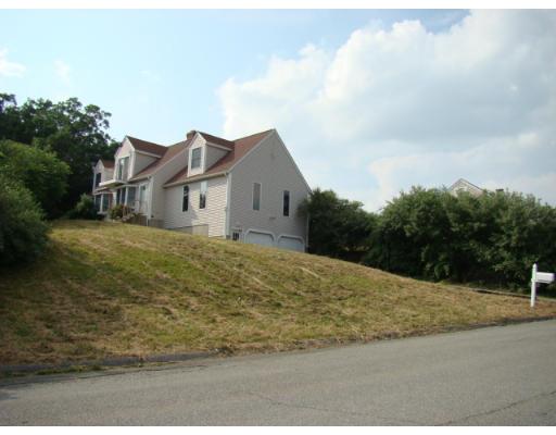 70 Farm Hill Road Leominster, MA 01453 - Photo 2 of 6 Gallery Image 2