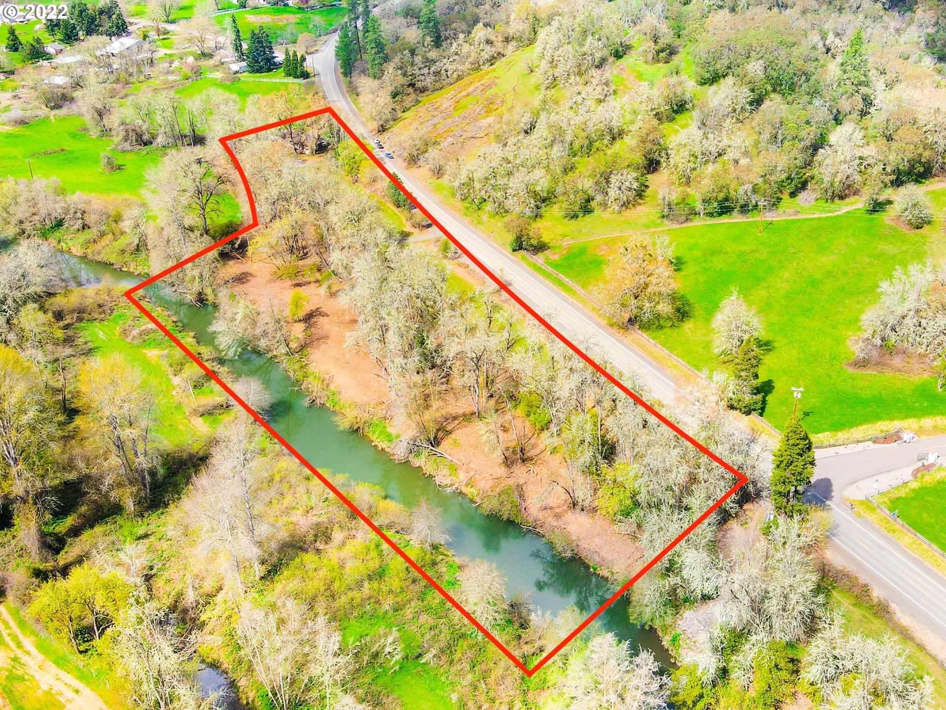 12295 Lookingglass Road Roseburg, OR 97471 - Photo 23 of 32 Gallery Image 23