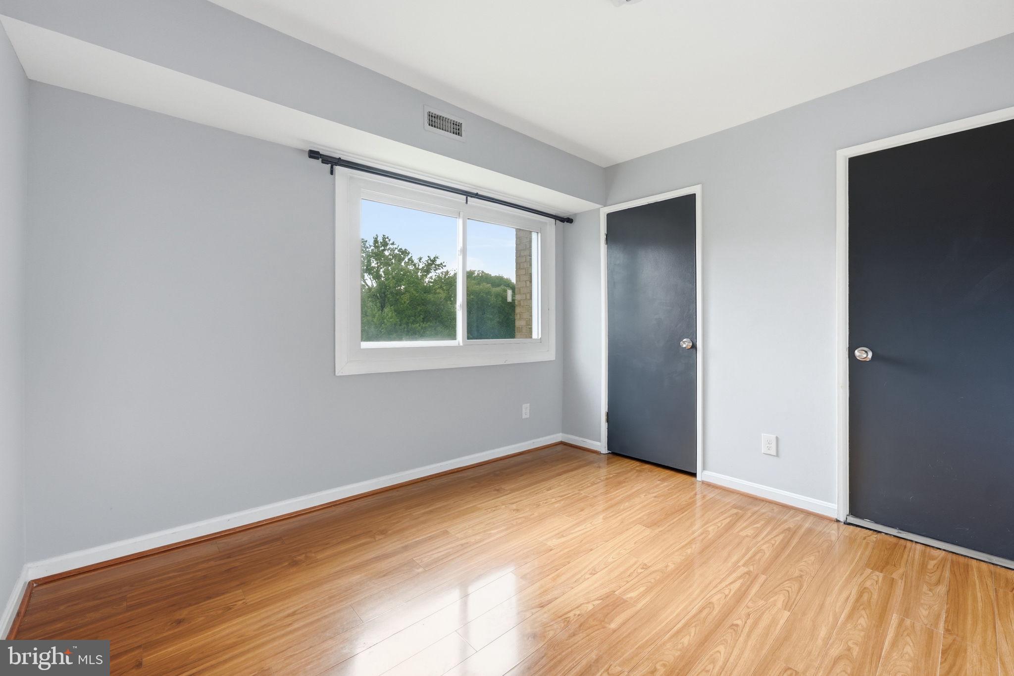 2901 Charing Cross Road, Unit 11 Falls Church, VA 22042 - Photo 15 of 34 Bedroom #2