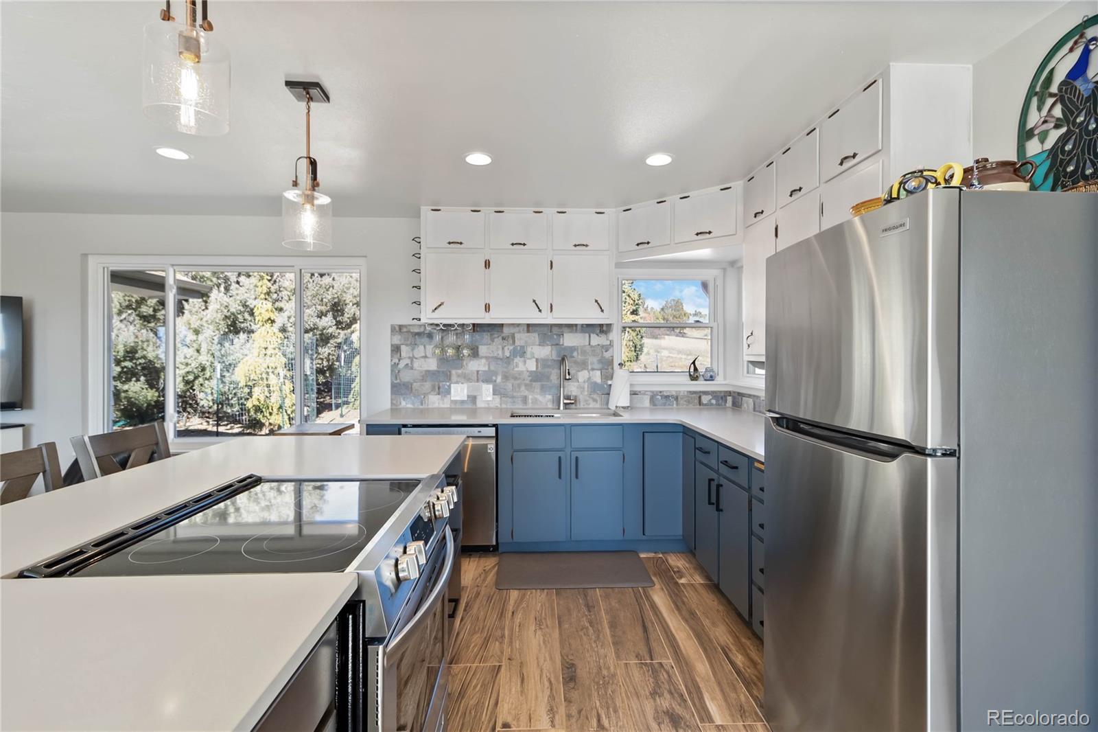 1611 Evalena Road Castle Rock, CO 80108 - Photo 2 of 28