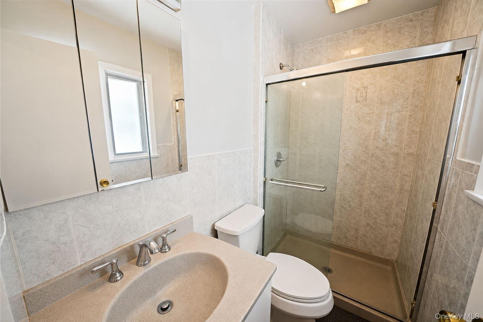 156 Wicks Road Commack, NY 11725 - Photo 17 of 35