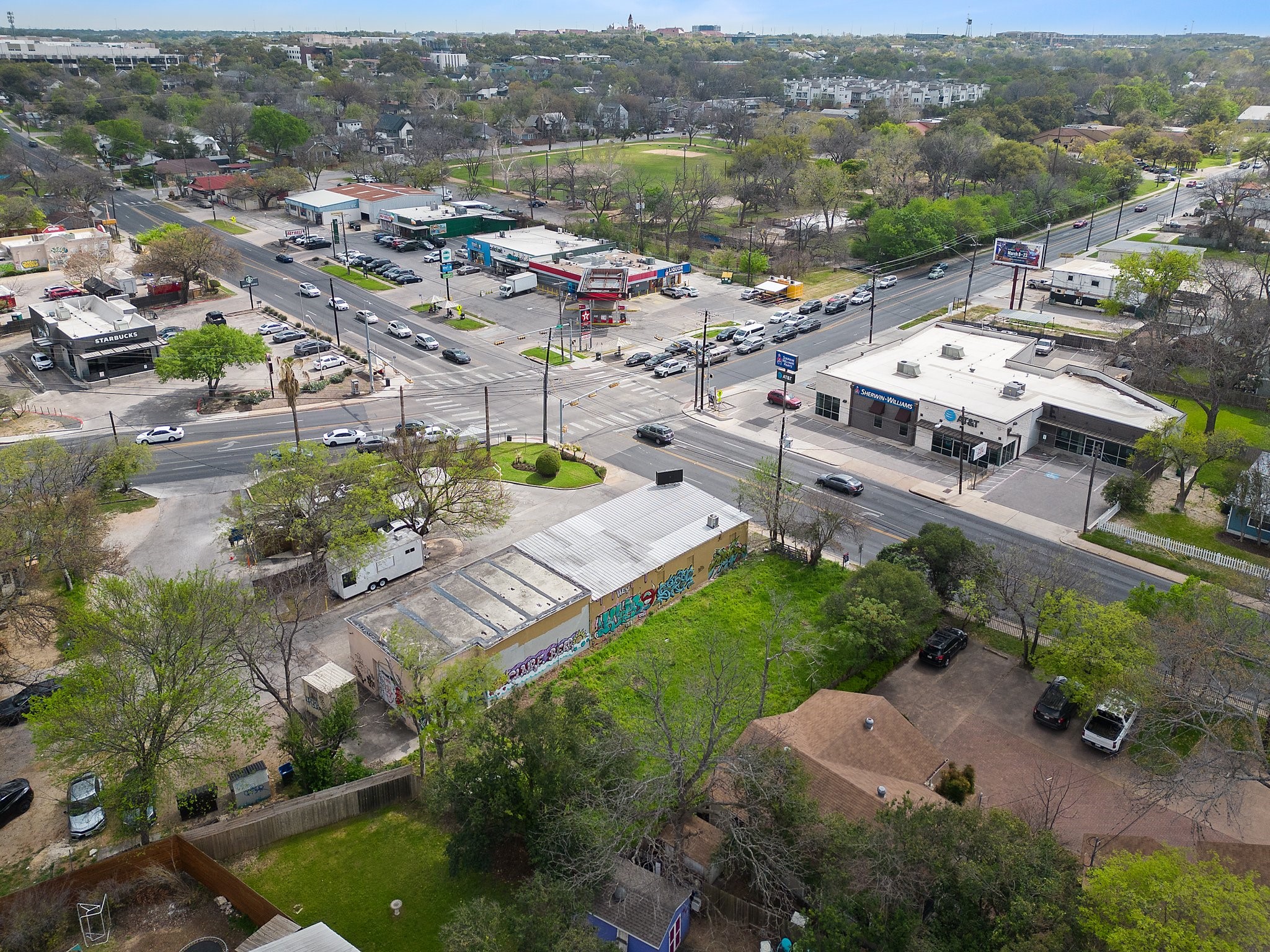 604 West Oltorf Street Austin, TX 78704 - Photo 4 of 15