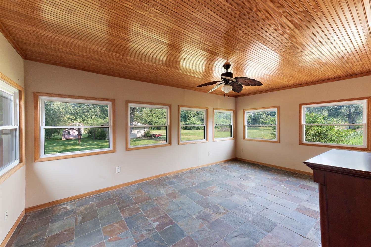 5172 Mauds Hughes Road Middletown, OH 45044 - Photo 13 of 25
