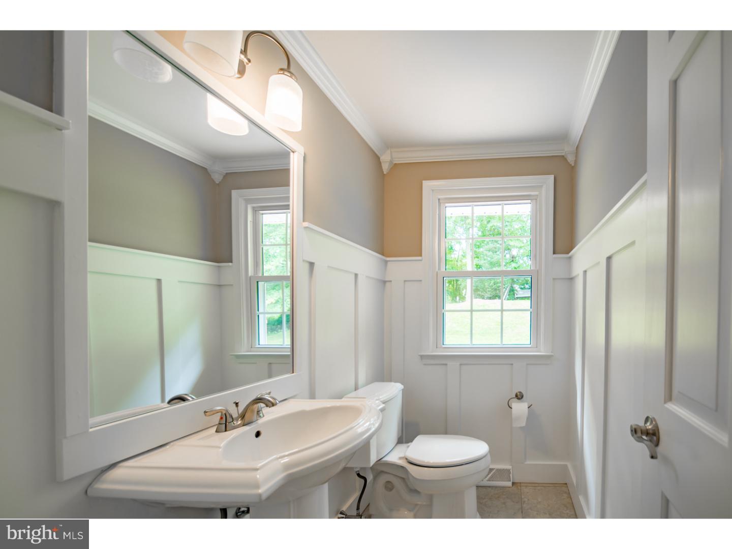 22 Signal Hill Road Cherry Hill, NJ 08003 - Photo 13 of 25 Bathroom