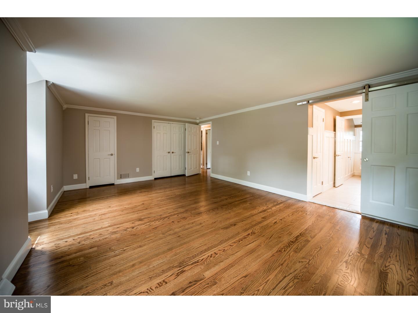 22 Signal Hill Road Cherry Hill, NJ 08003 - Photo 15 of 25 Master Bedroom
