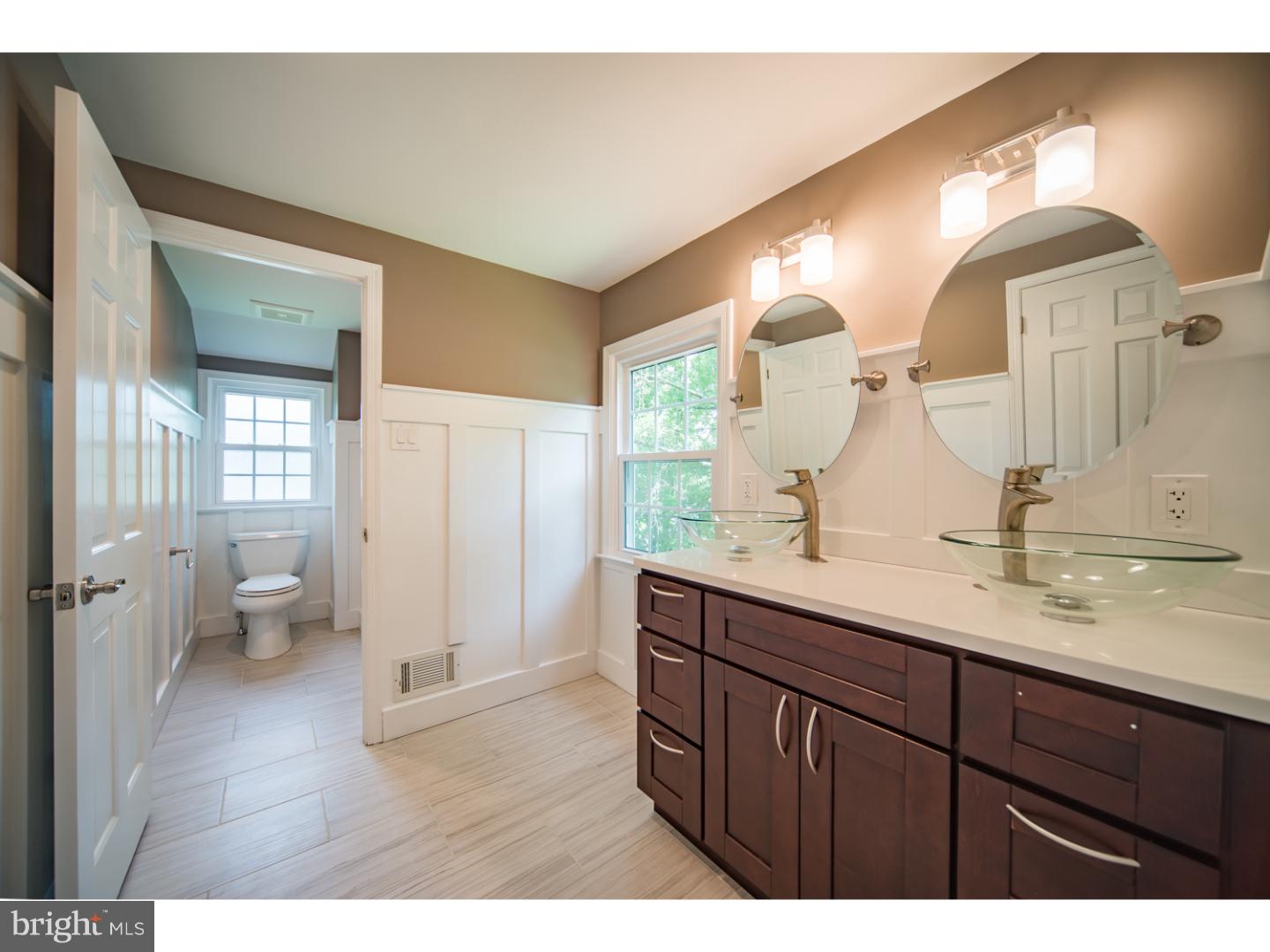 22 Signal Hill Road Cherry Hill, NJ 08003 - Photo 17 of 25 Master Bathroom