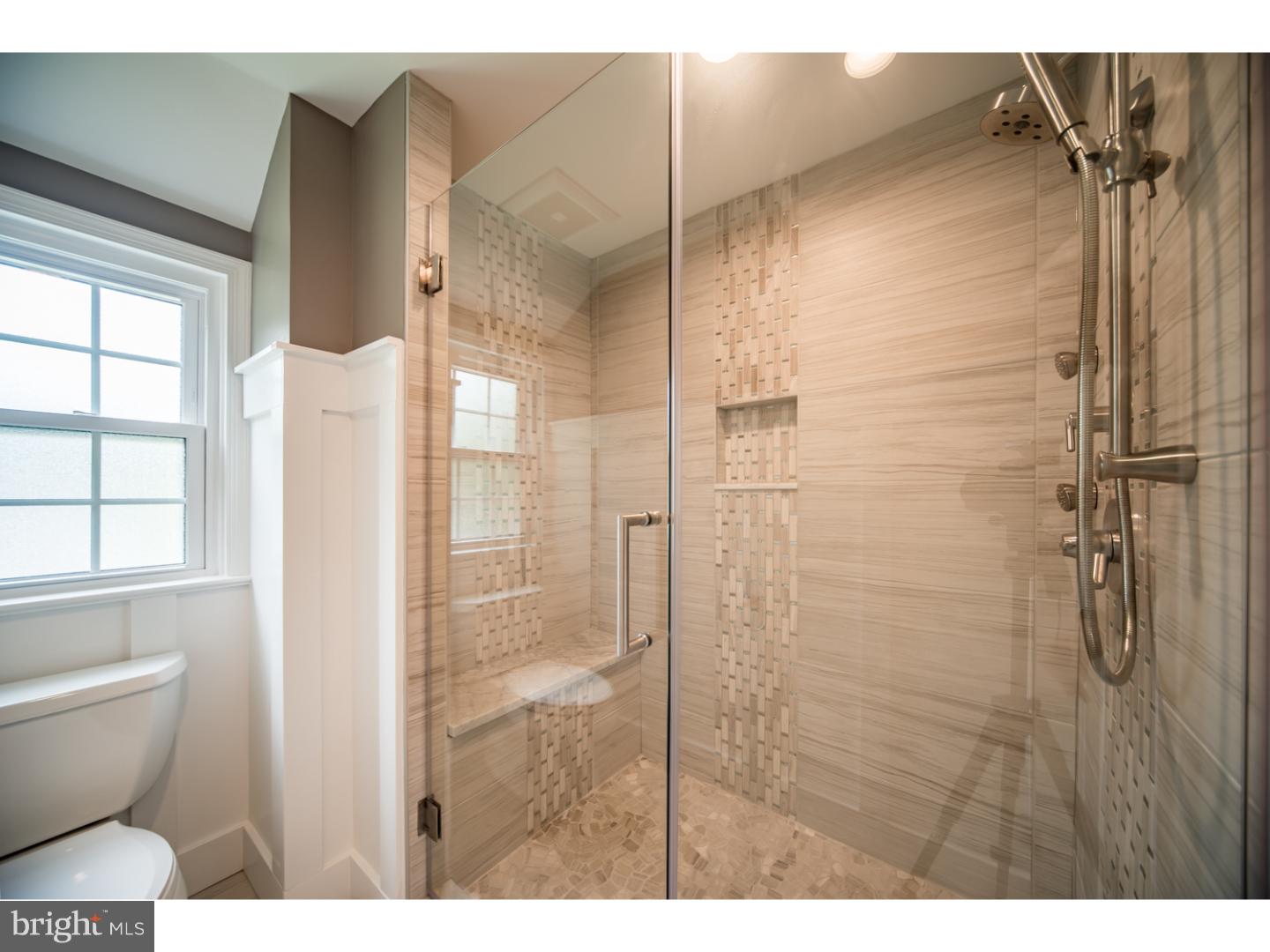 22 Signal Hill Road Cherry Hill, NJ 08003 - Photo 18 of 25 Master Bathroom