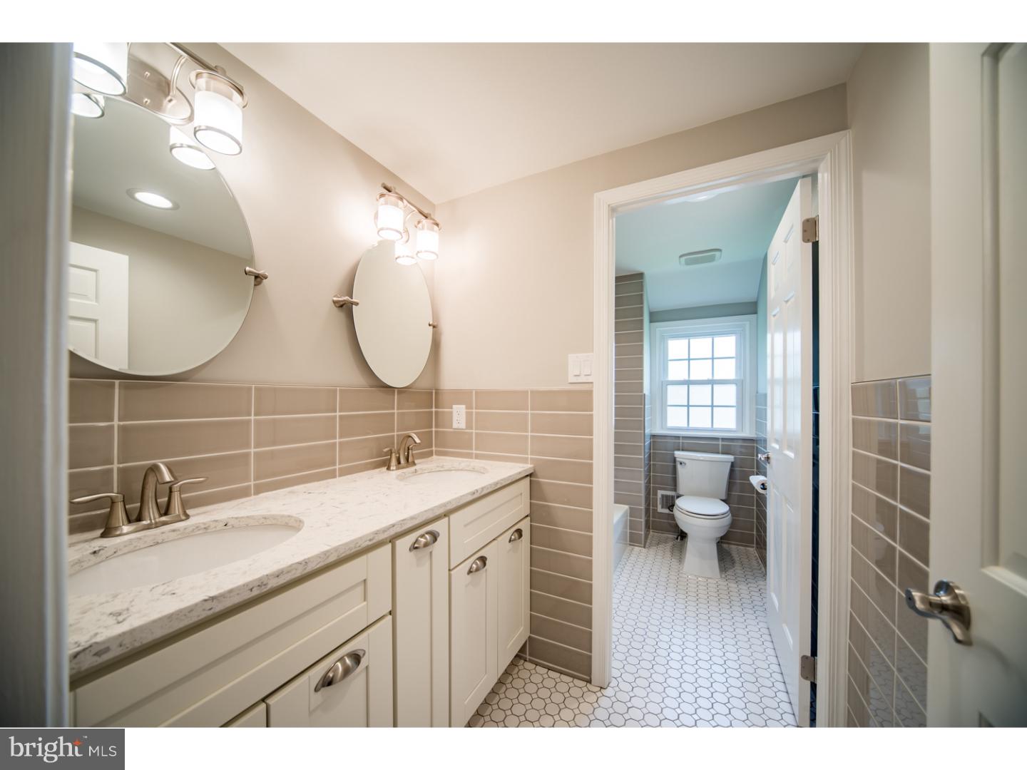 22 Signal Hill Road Cherry Hill, NJ 08003 - Photo 22 of 25 Bathroom