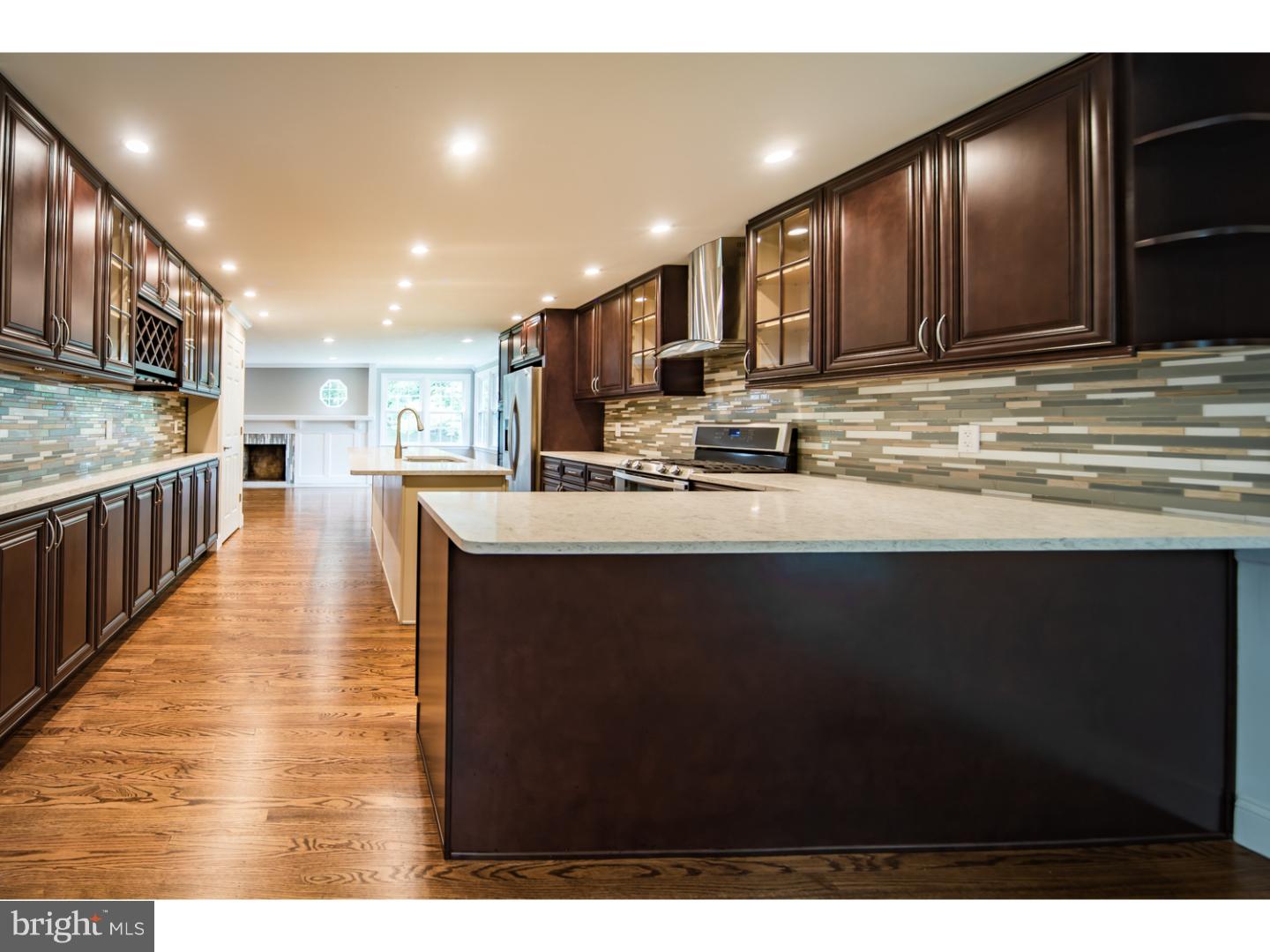22 Signal Hill Road Cherry Hill, NJ 08003 - Photo 9 of 25 Kitchen