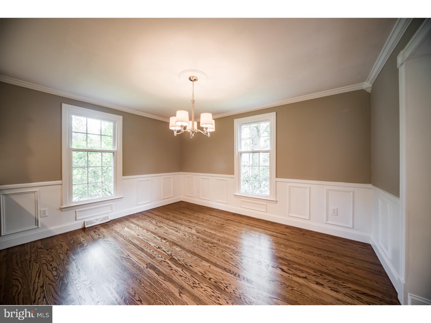 22 Signal Hill Road Cherry Hill, NJ 08003 - Photo 10 of 25 Dining Room