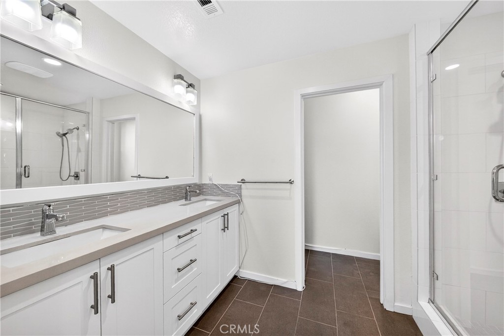 335 Magnet Irvine, CA 92618 - Photo 11 of 29