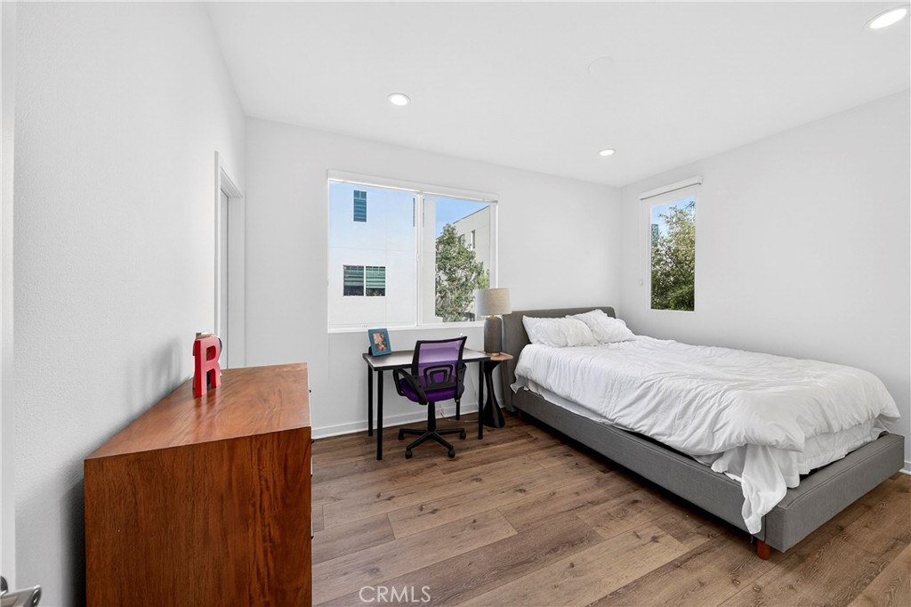 335 Magnet Irvine, CA 92618 - Photo 14 of 29