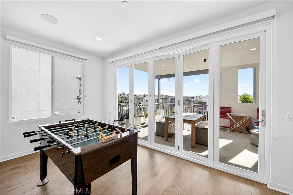 335 Magnet Irvine, CA 92618 - Photo 20 of 29