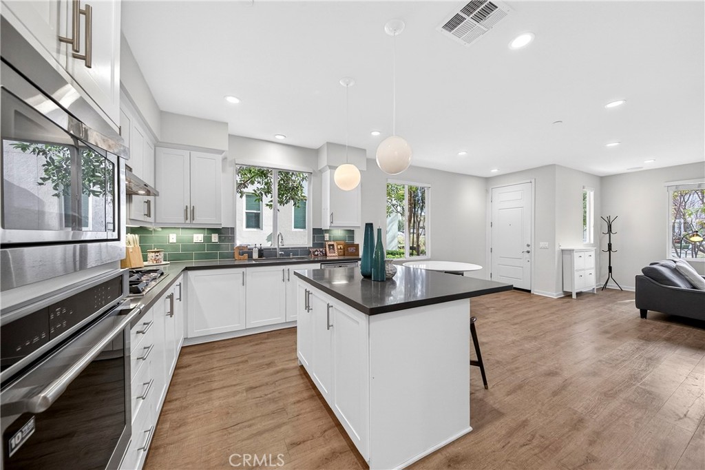 335 Magnet Irvine, CA 92618 - Photo 2 of 29