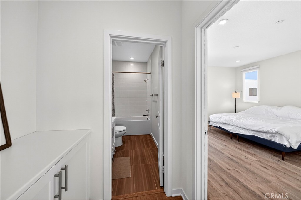 335 Magnet Irvine, CA 92618 - Photo 23 of 29