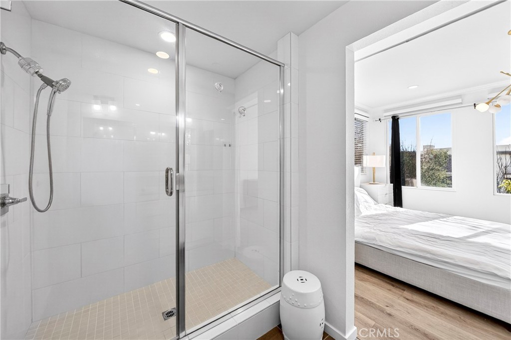 335 Magnet Irvine, CA 92618 - Photo 10 of 29