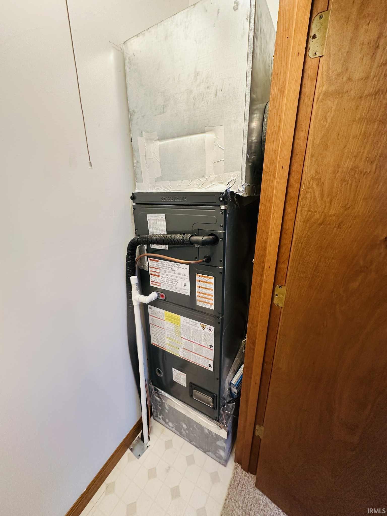 2158 Coveyville Road Bedford, IN 47421 - Photo 6 of 18