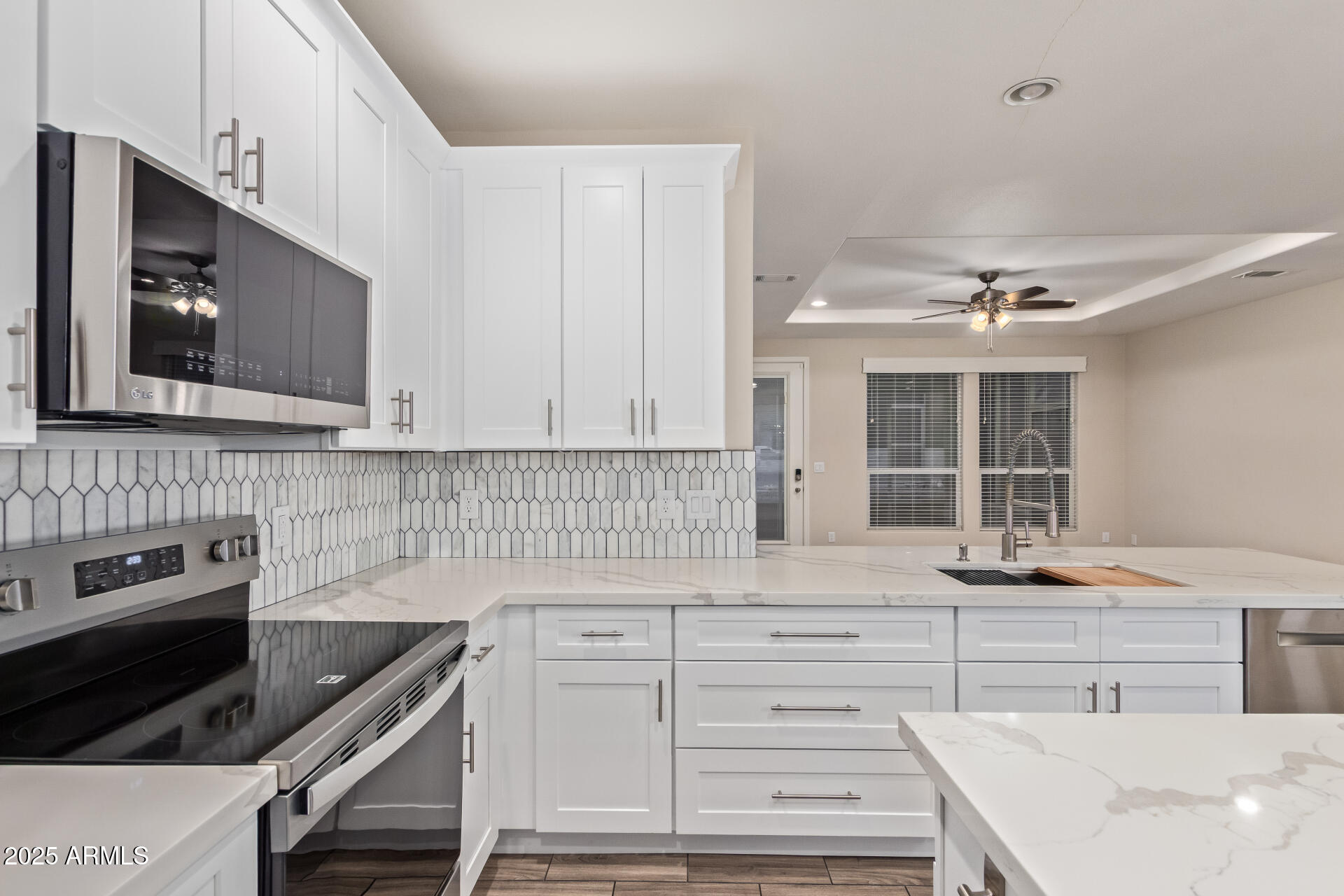 3301 South Goldfield Road, Unit 6039 Apache Junction, AZ 85119 - Photo 1 of 46