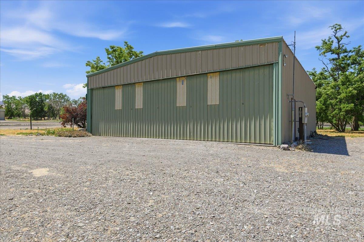 10250 Airpark Loop Road Melba, ID 83641 - Photo 41 of 50