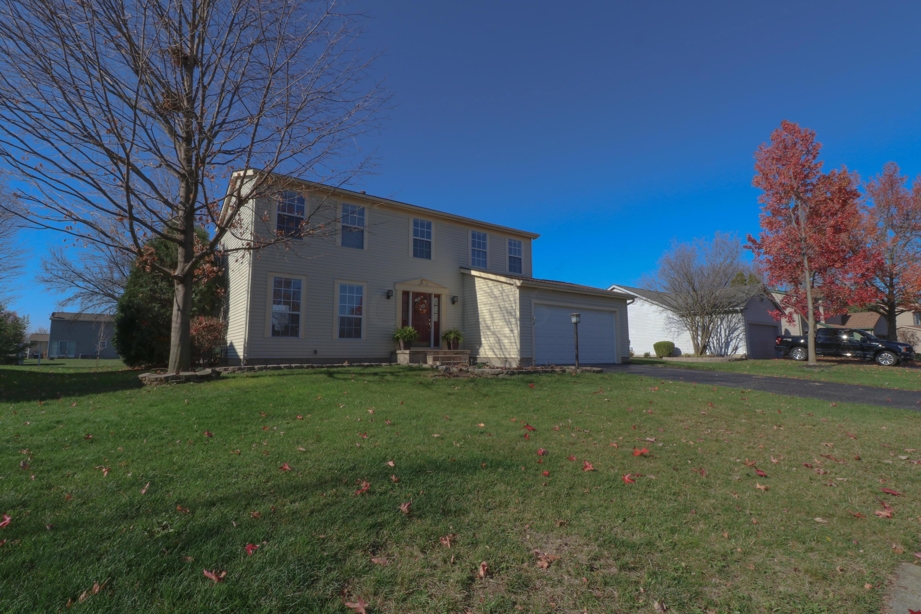 3293 Reed Point Drive Hilliard, OH 43026 - Photo 3 of 35 Gallery Image 3