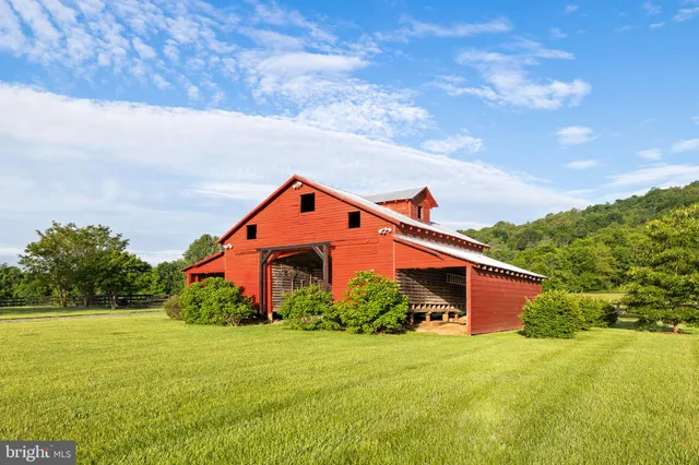 $2,600,000 | 23350 Cedar Mountain Drive, Rapidan, VA 22733