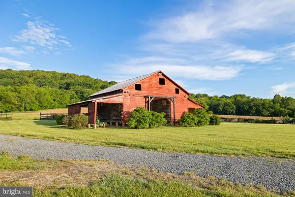 $2,600,000 | 23350 Cedar Mountain Drive, Rapidan, VA 22733
