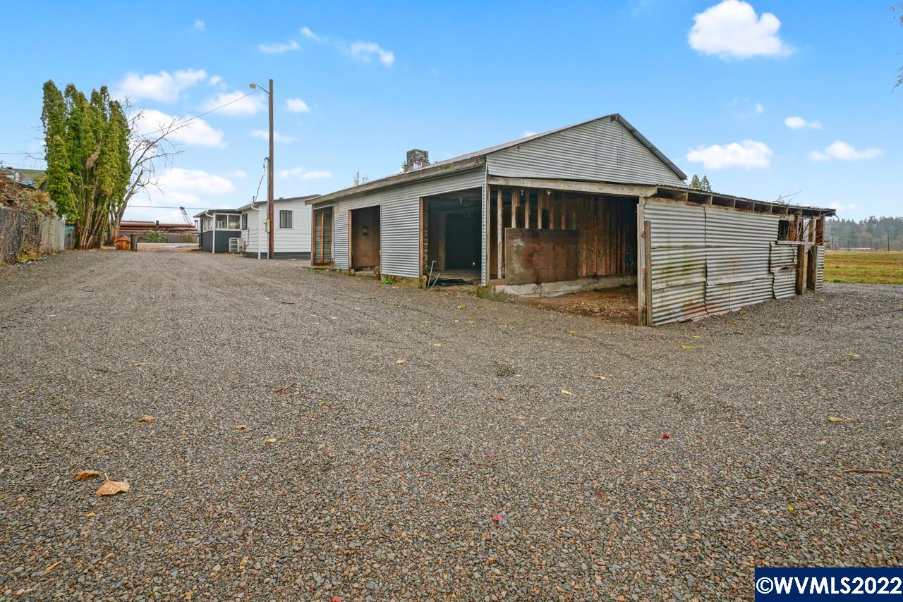 41732 Stayton Scio Road Southeast Stayton, OR 97383 - Photo 7 of 34 Gallery Image 7