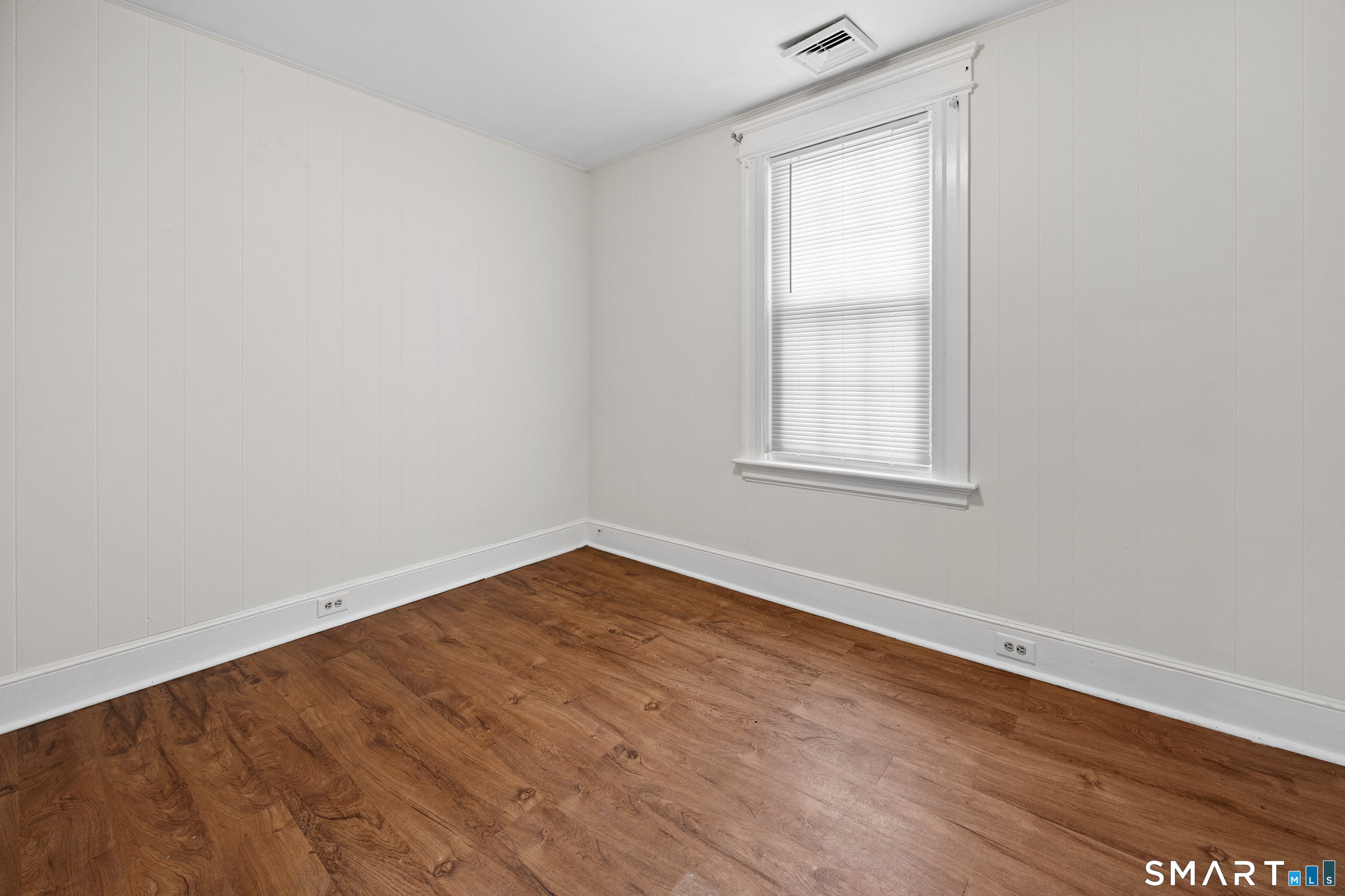 254 Davis Street Watertown, CT 06779 - Photo 15 of 20 Unit 3