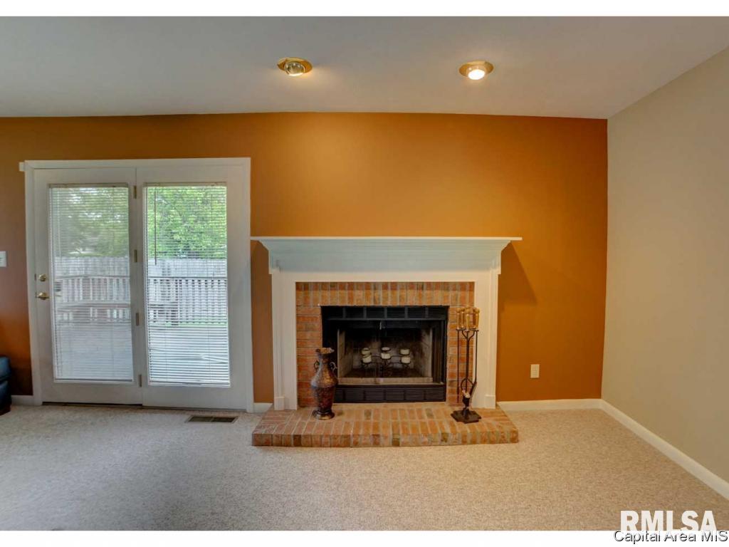 2412 Wembly Road Springfield, IL 62703 - Photo 13 of 31