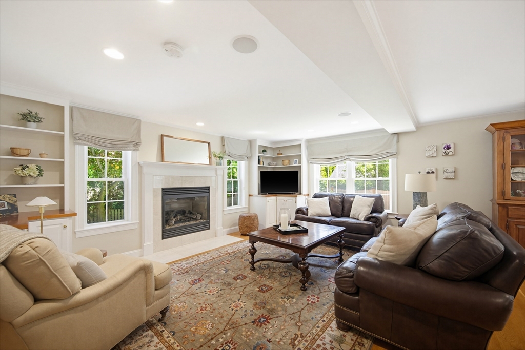 15 Lancaster Road Needham, MA 02492 - Photo 2 of 26
