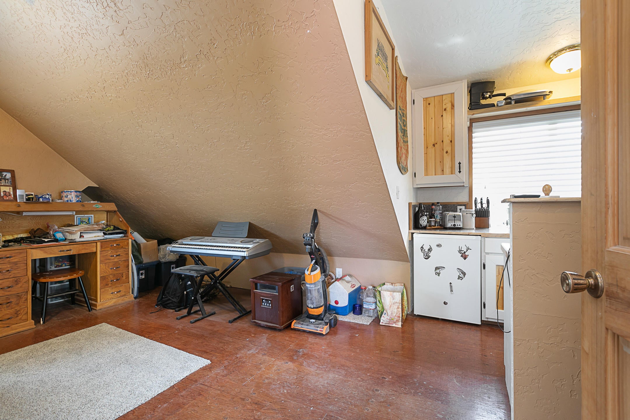 951 South Rimrock Road Prineville, OR 97754 - Photo 19 of 23 2021_04_29_951_sw_rimrock-19