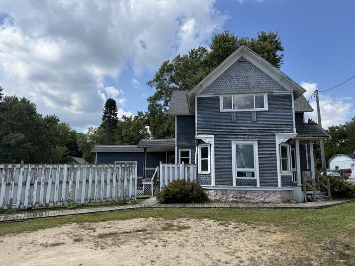 10248 East County Road Janesville, WI 53545 - Photo 16 of 29